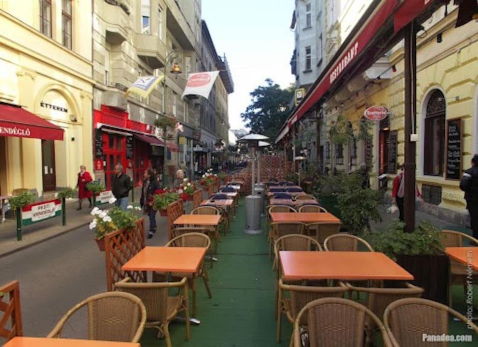 Raday Street, Spacious, Modern Apartment Budapest Exteriör bild